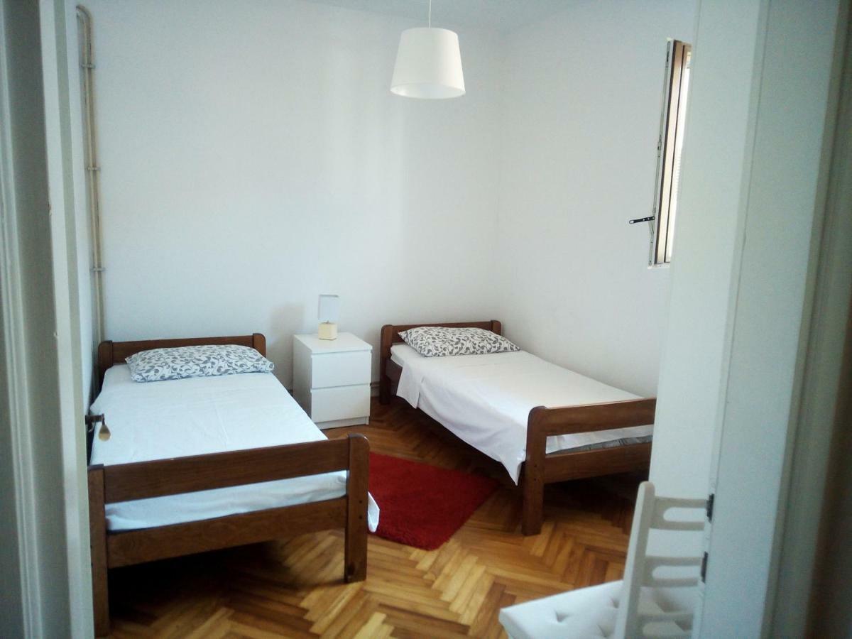 Apartments Mirela Novigrad  Exterior photo